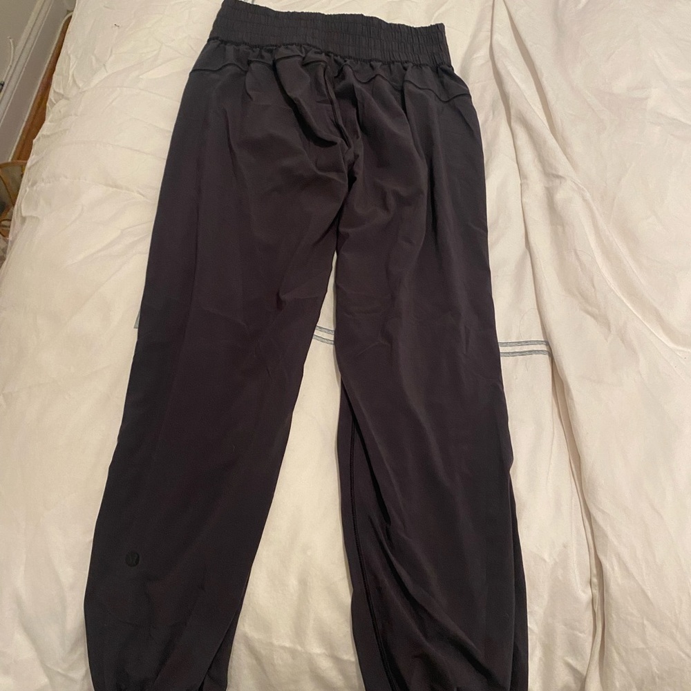 lulu lemon joggers